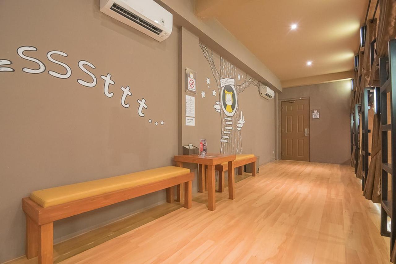 Vk Pods Bandung Hostel Buitenkant foto