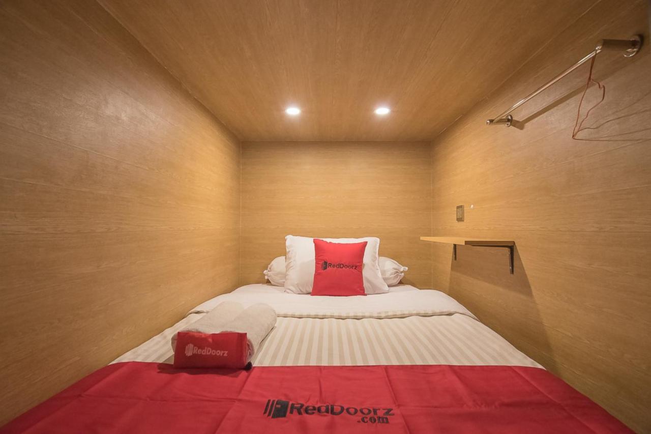Vk Pods Bandung Hostel Buitenkant foto